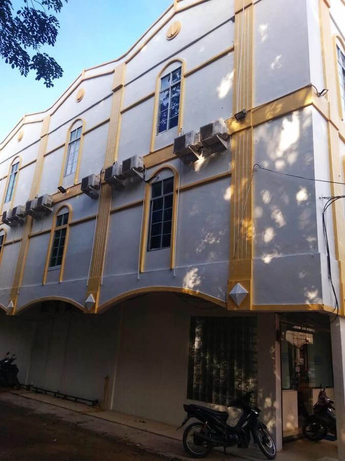 הוסטל נגויה D'Kost Batam מראה חיצוני תמונה